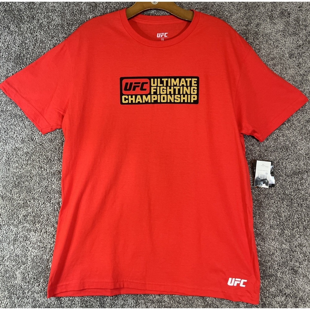 UFC Ultimate Fighting Championship Tshirt Size L Red NWT